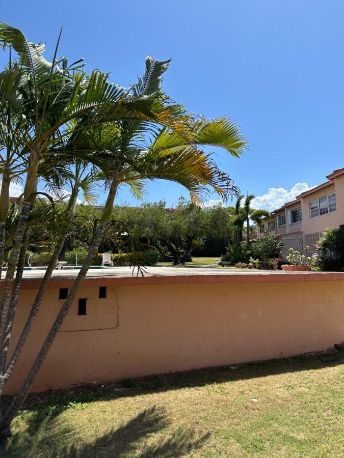 Remarkable 1-Bed Apartment In Montego Bay Buitenkant foto